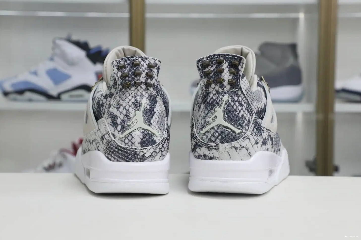 4 Kimikick retro snakeskin Air Jordan Jordan 0815